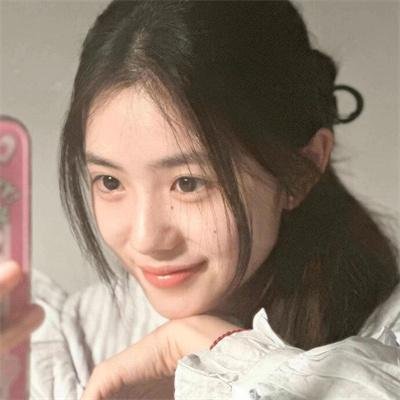 两只小猫的故事